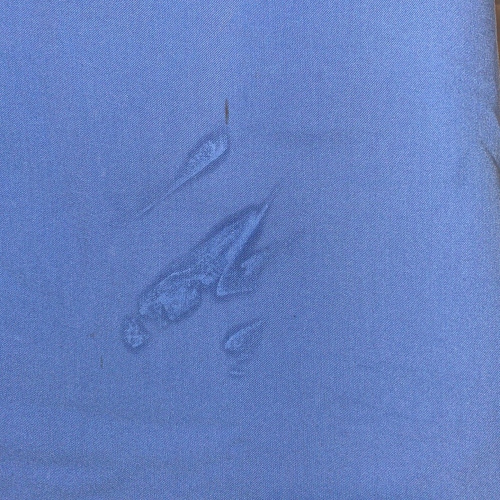 Figs Blue Scrub Top M (Stains) - Picture 3 of 4